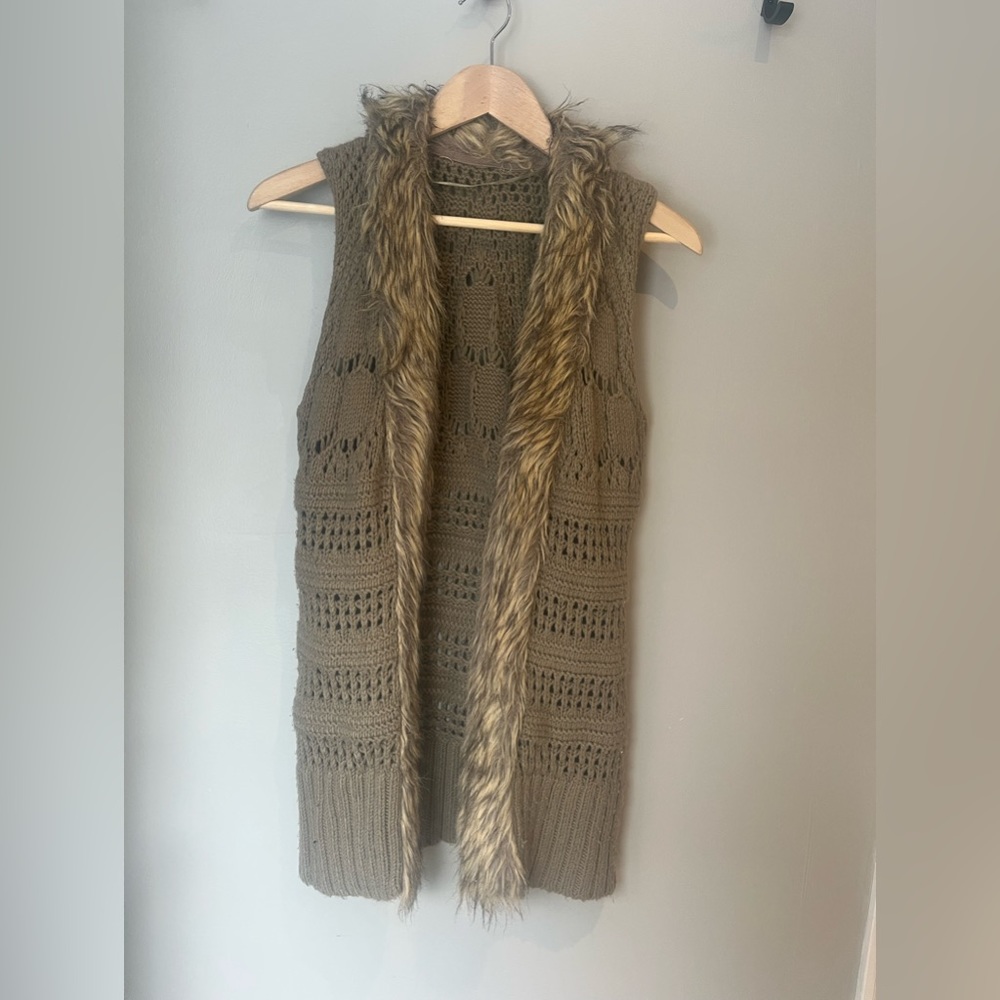 Knit Vest with Fur (faux) Trim